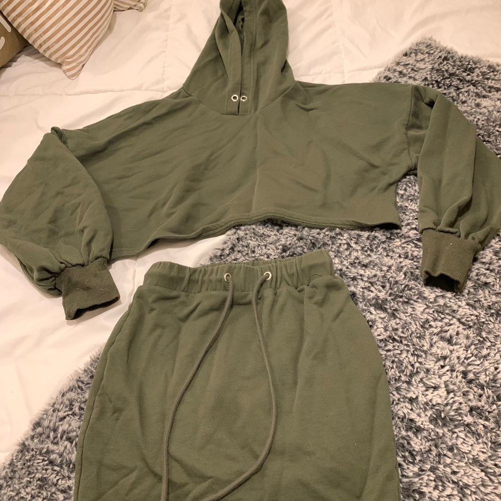 FASHION NOVA Matching Set